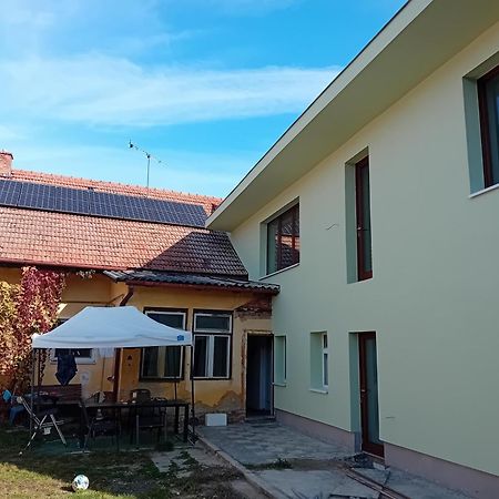 Statek Veverska Bityska Exterior foto